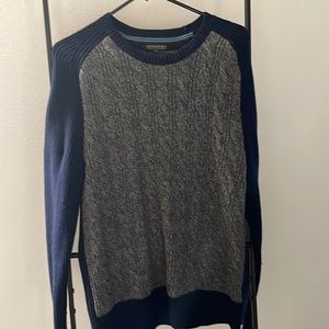 Banana Republic Italian yarn sweater